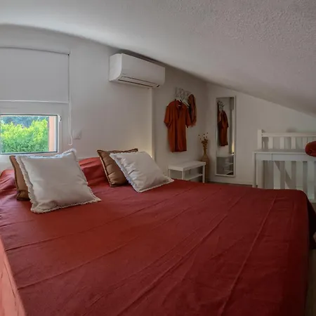 Charming With Terrace Near The Beaches Apartment *