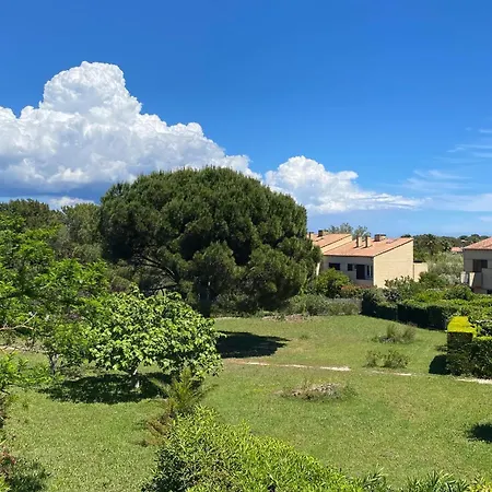 Avec Terrasse Proche Des Plages
