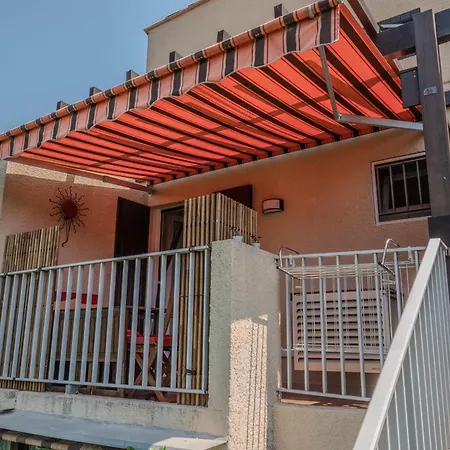 Charming With Terrace Near The Beaches Apartment *